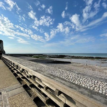 Au point de vue : Appartement face à la mer. Veulettes-sur-Mer Exterior foto
